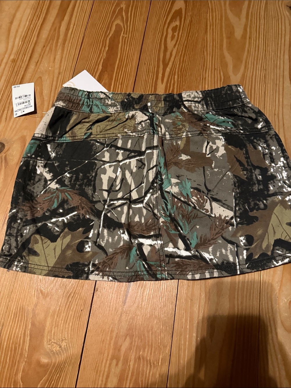 Camouflage Front-Pocket Mini Skirt - Green, Brown, Black - Picture 4 of 4